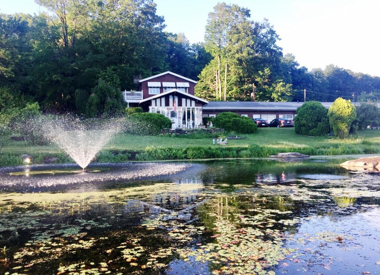 Lake Moc A Tek Inn Lakeville Eksteriør billede